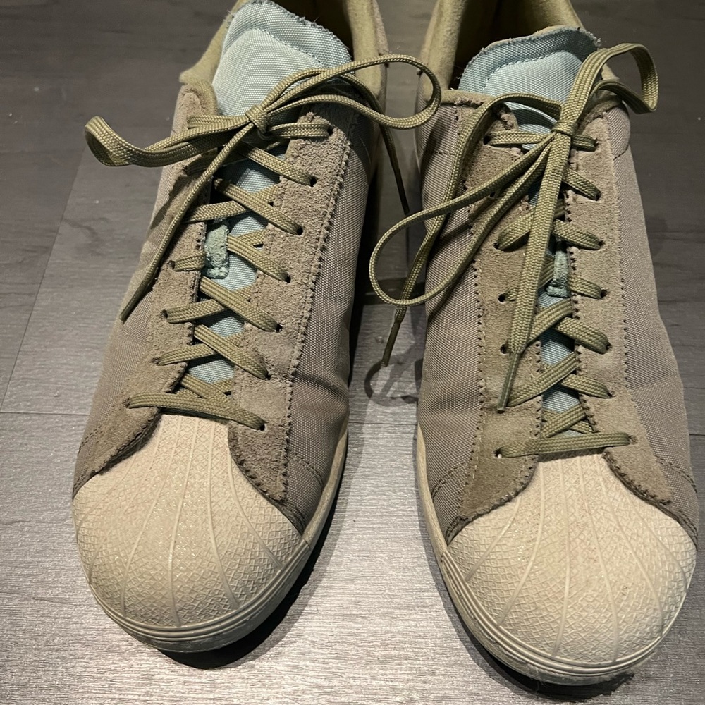 Adidas Green Superstar - Size 9.5